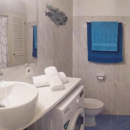 Cheap & Chic En De 2 Apartment